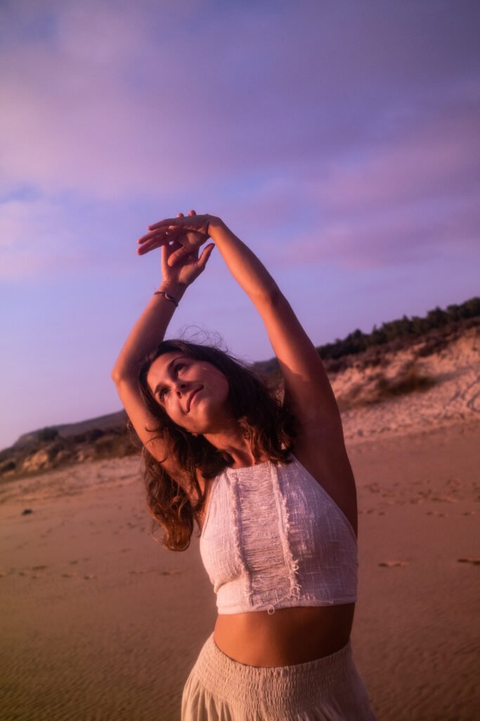 Up to the Roots of the Feminine uttr4